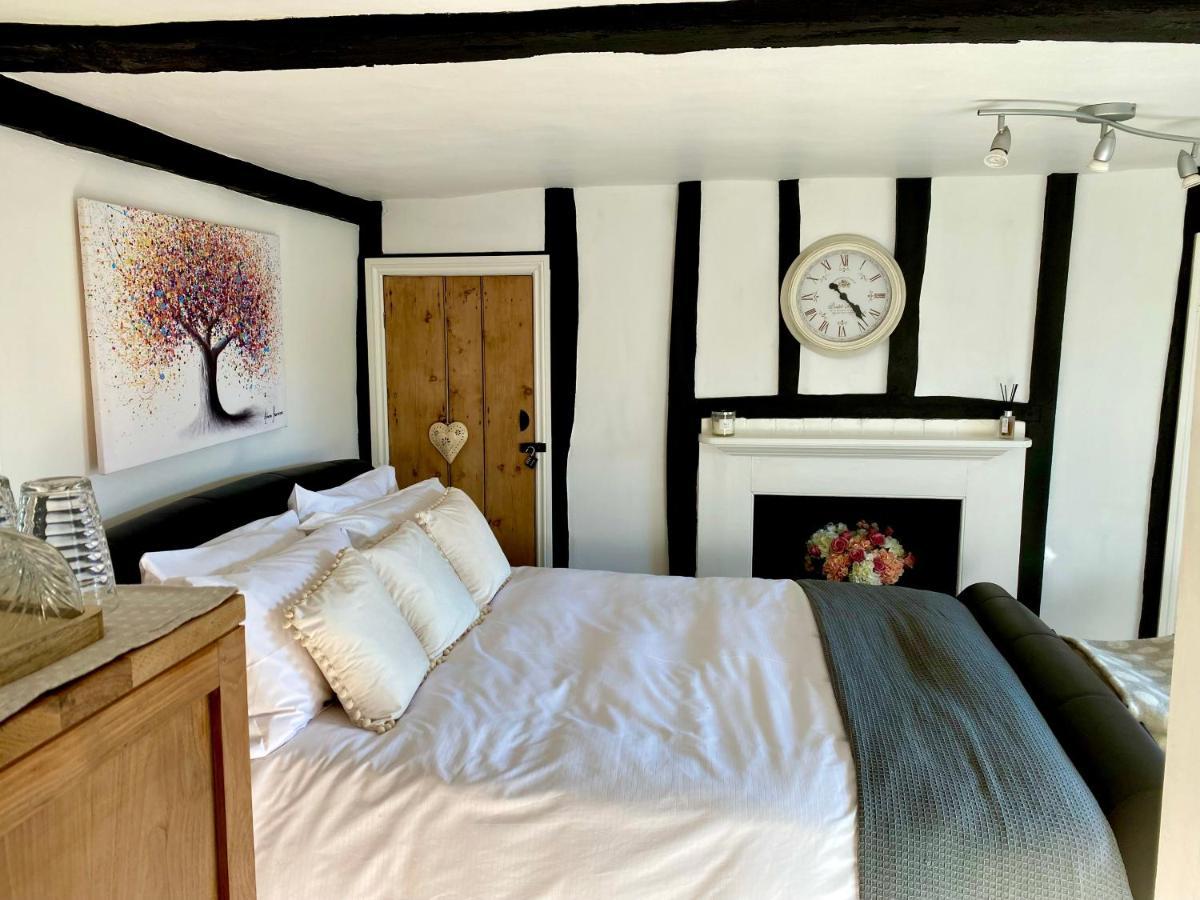 Chestnut Tree Cottage, 7 High Street Ardingly Ngoại thất bức ảnh